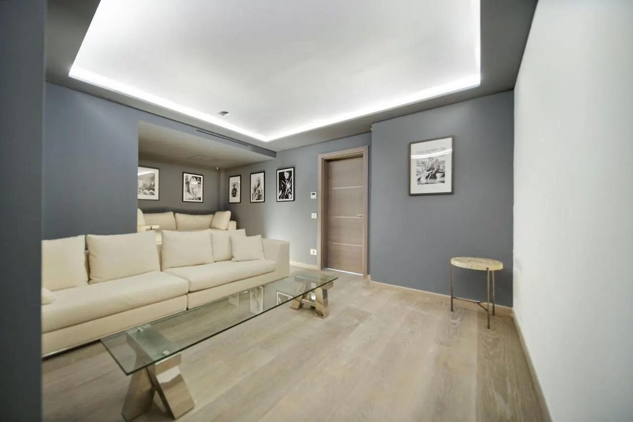 Cannes Luxury Rental - Modern Villa