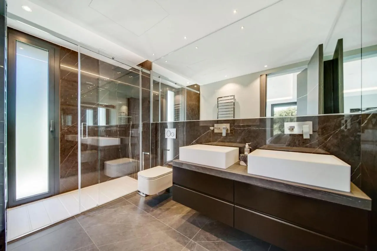 Cannes Luxury Rental - Modern Villa